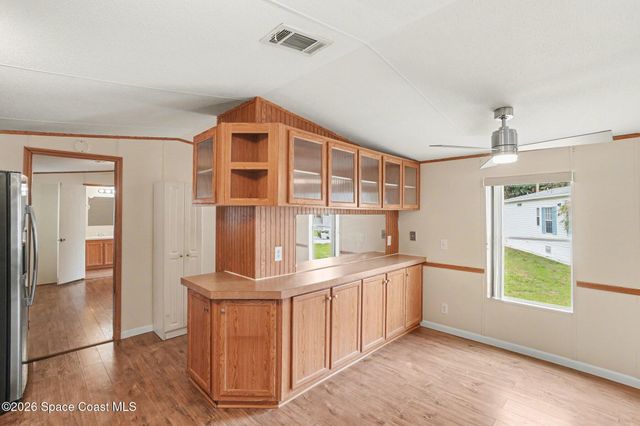 686 Sunrise Court NE, Palm Bay, FL 32907