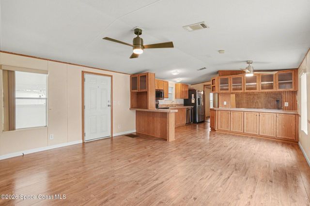 686 Sunrise Court NE, Palm Bay, FL 32907