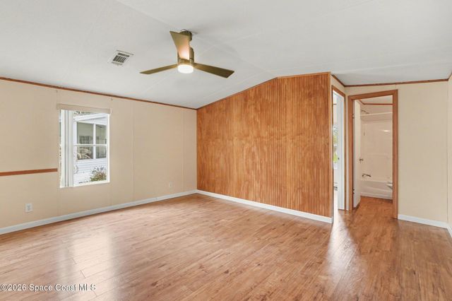686 Sunrise Court NE, Palm Bay, FL 32907