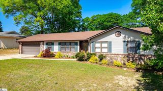 23 Wolseley Road, Greenville, SC 29615