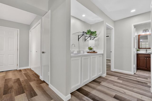 8250 Old Trail Drive, Houston, TX 77040