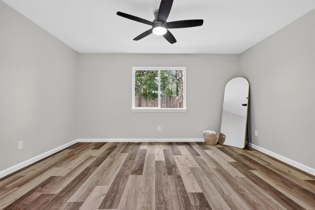 8250 Old Trail Drive, Houston, TX 77040