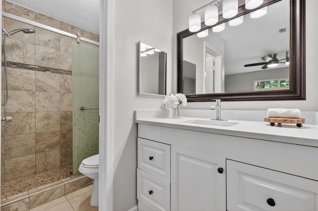 8250 Old Trail Drive, Houston, TX 77040