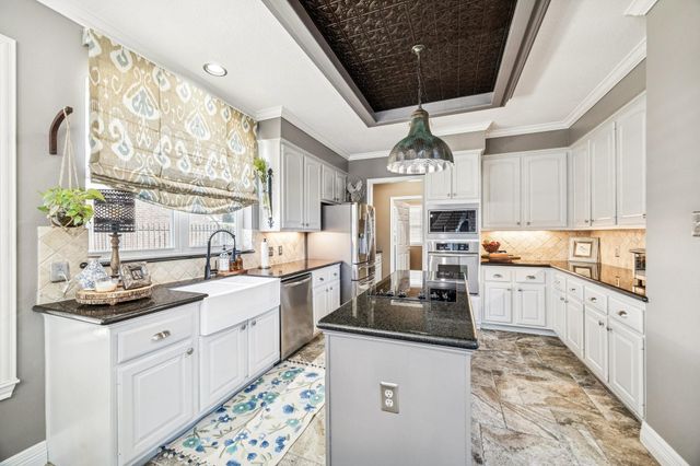 4619 Brook Shadow Drive, Kingwood, TX 77345