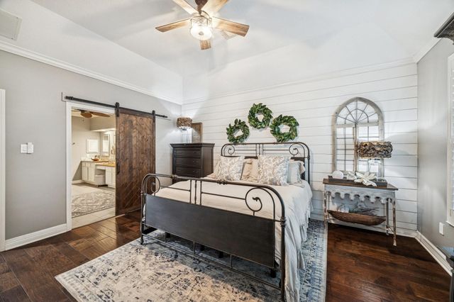 4619 Brook Shadow Drive, Kingwood, TX 77345