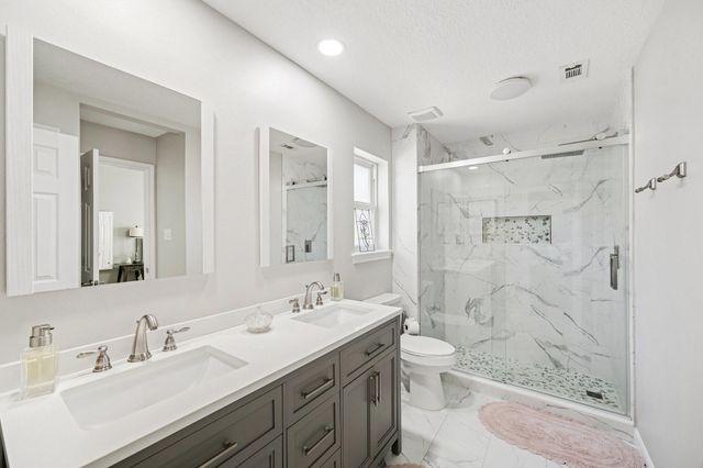 4619 Brook Shadow Drive, Kingwood, TX 77345