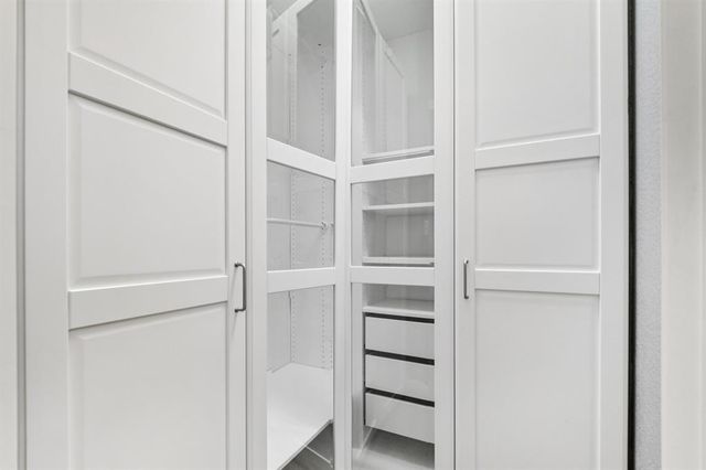 2244 Hilltop Climb DR, Leander, TX 78641