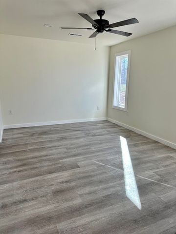 5773 Cedar Drive, Colcord, OK 74338