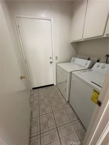 1524 Canterbury, Redlands, CA 92374