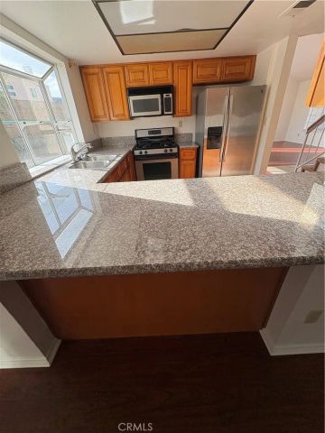 1524 Canterbury, Redlands, CA 92374