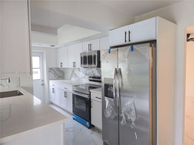1141 SW 8th Terrace, Fort Lauderdale, FL 33315