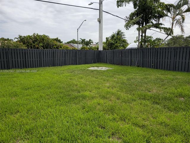 1141 SW 8th Terrace, Fort Lauderdale, FL 33315