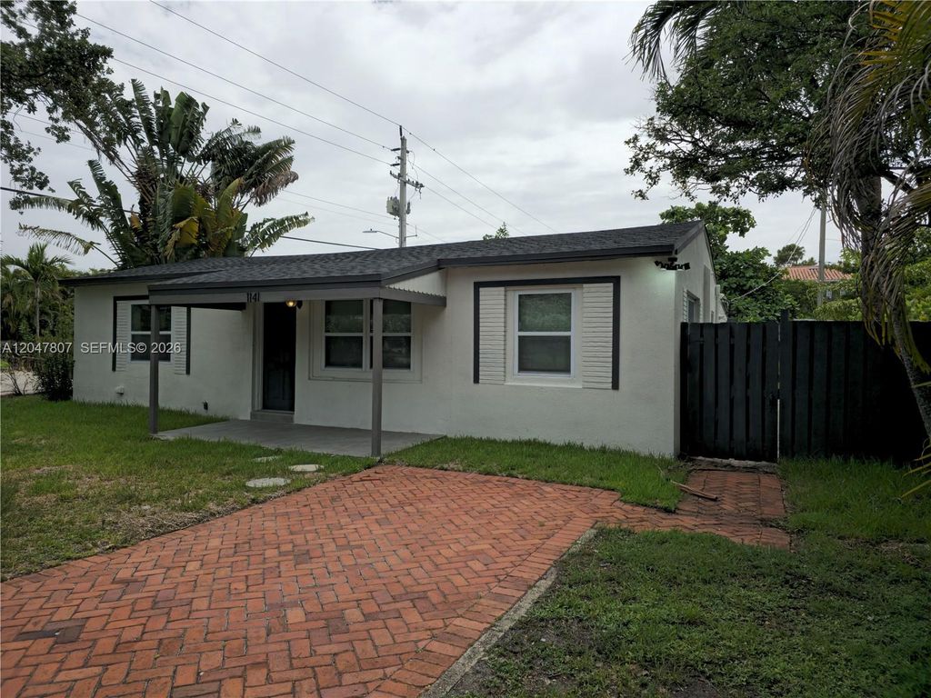 1141 SW 8th Terrace, Fort Lauderdale, FL 33315