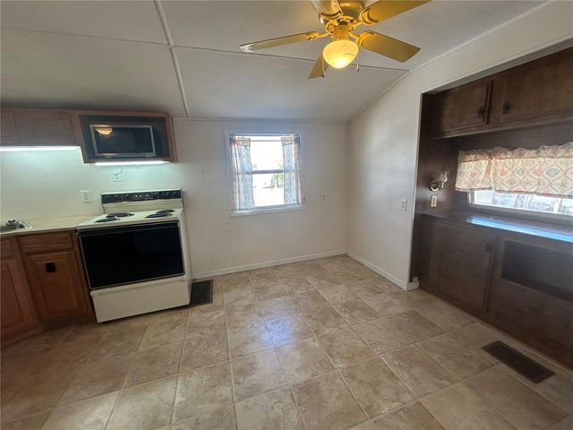 6 RED QUILL CIRCLE, Lake Wales, FL 33898