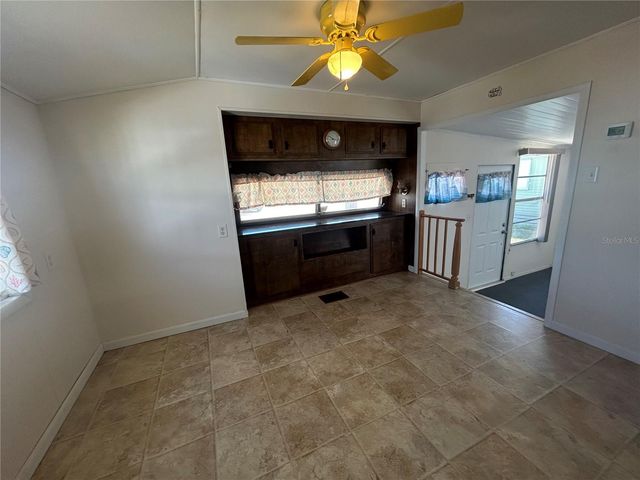 6 RED QUILL CIRCLE, Lake Wales, FL 33898