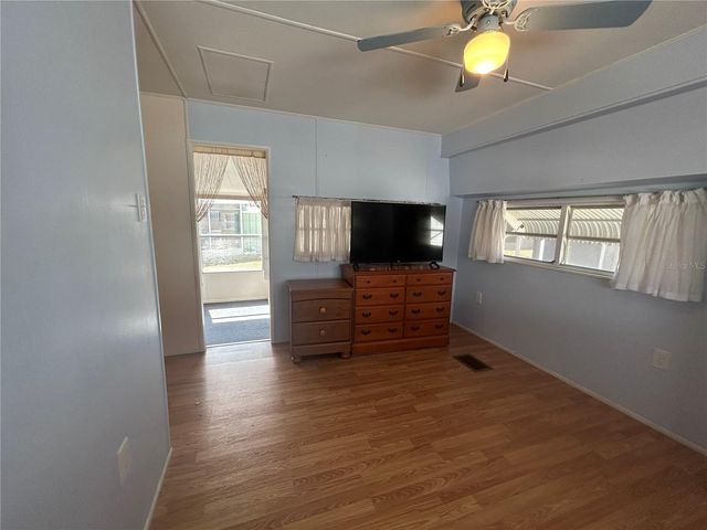 6 RED QUILL CIRCLE, Lake Wales, FL 33898