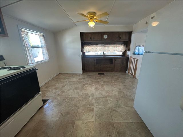 6 RED QUILL CIRCLE, Lake Wales, FL 33898