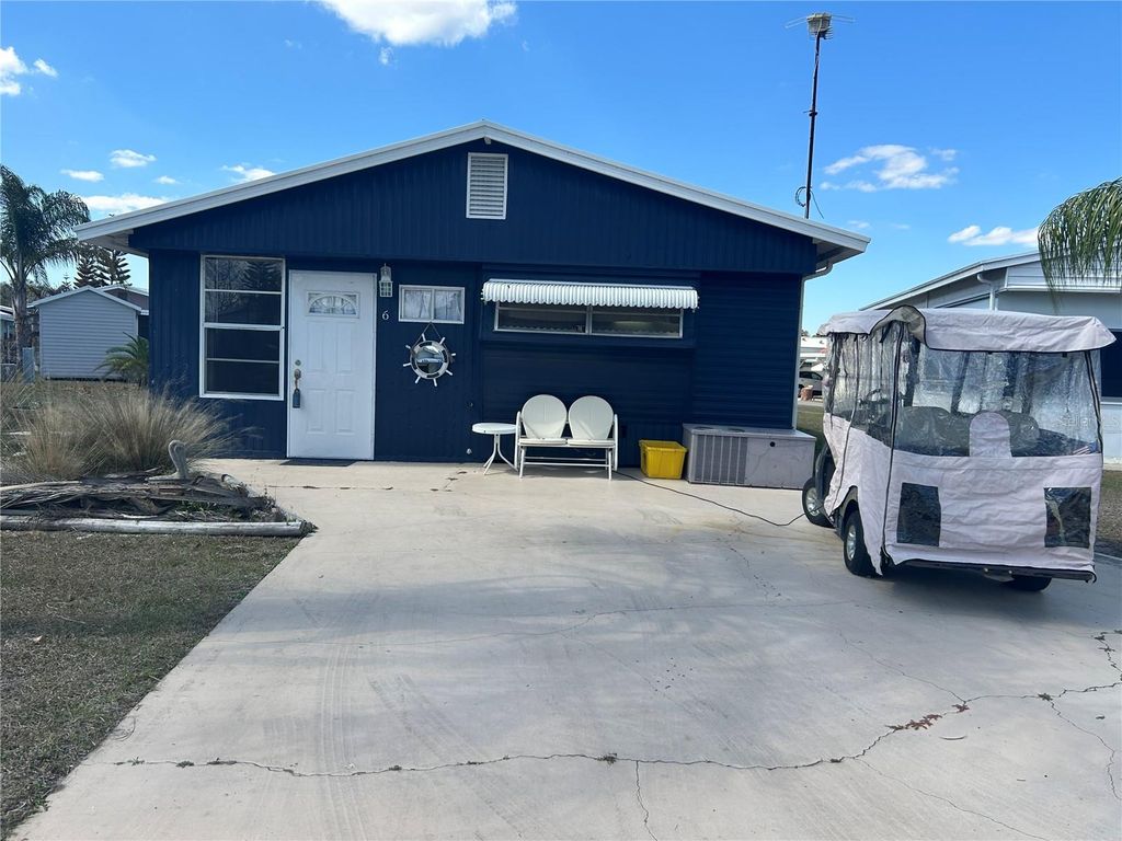 6 RED QUILL CIRCLE, Lake Wales, FL 33898