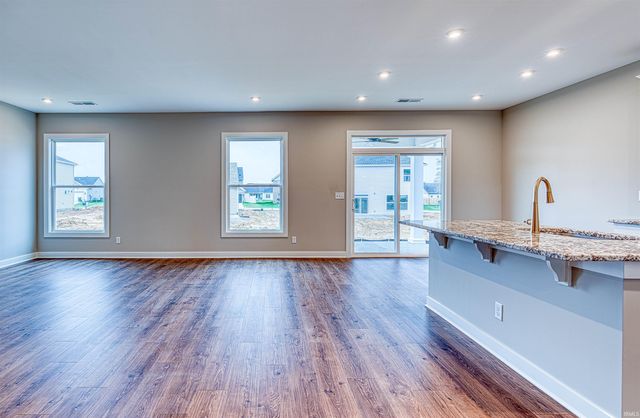 2935 Atcheson Drive, Evansville, IN 47725