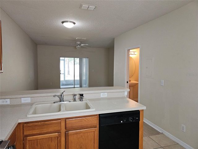 506 WILTON CIR, Sanford, FL 32773