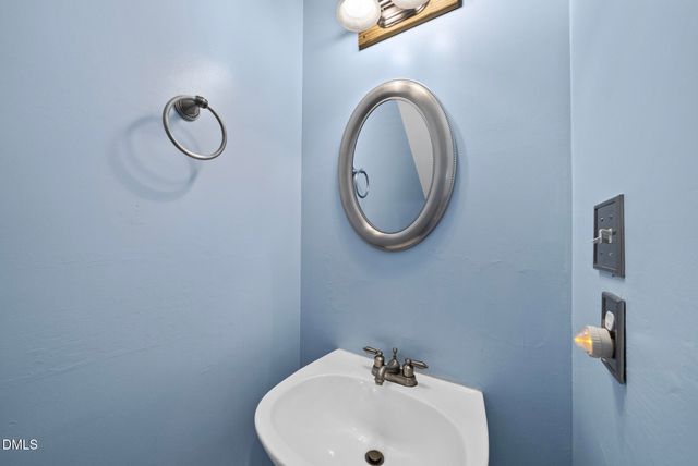 308 New Rail Drive, Cary, NC 27513