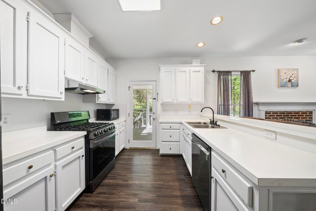 308 New Rail Drive, Cary, NC 27513