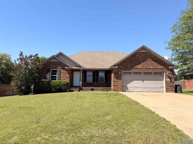 27553 Grant Drive, Elkmont, AL 35620