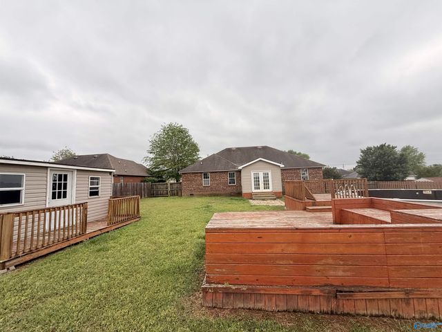 27553 Grant Drive, Elkmont, AL 35620