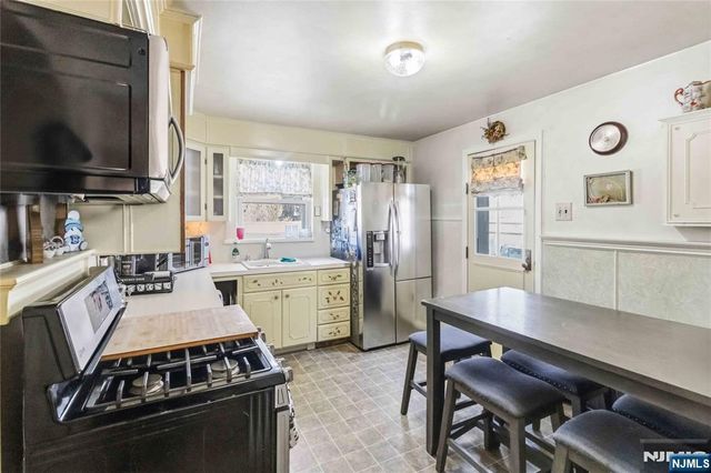 16 Seminole Avenue, Dumont, NJ 07628