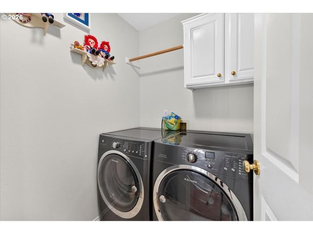2117 Se 61ST Pl, Hillsboro, OR 97123