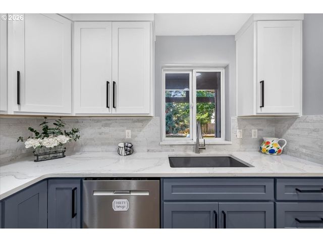 2117 Se 61ST Pl, Hillsboro, OR 97123