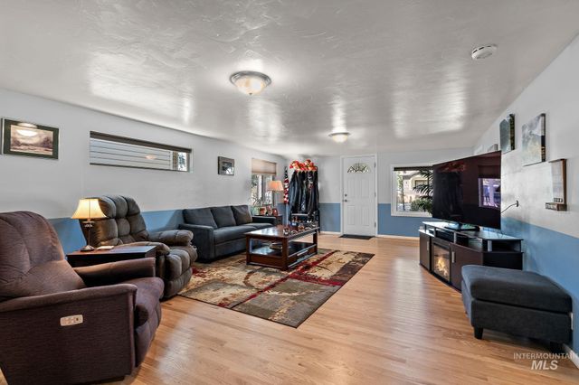 2018 S Hervey St, Boise, ID 83705