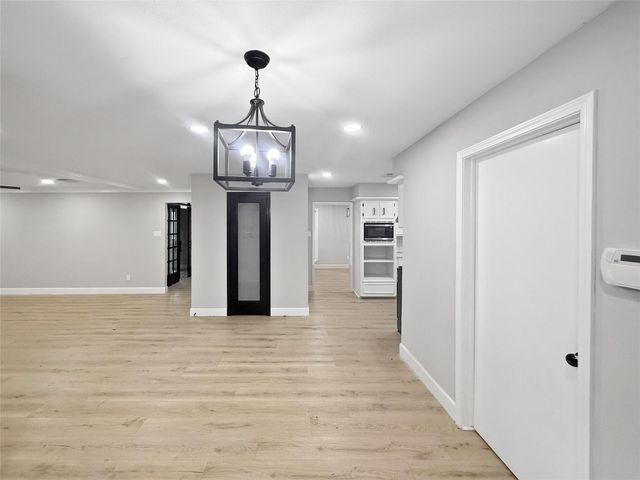 5318 Lacreek Lane, Spring, TX 77379