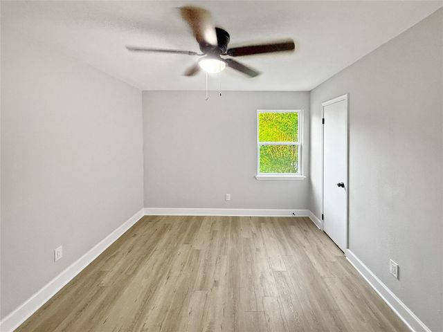 5318 Lacreek Lane, Spring, TX 77379