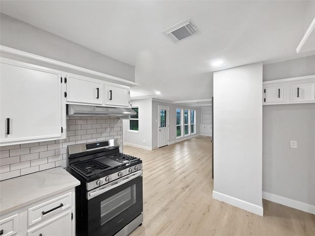 5318 Lacreek Lane, Spring, TX 77379