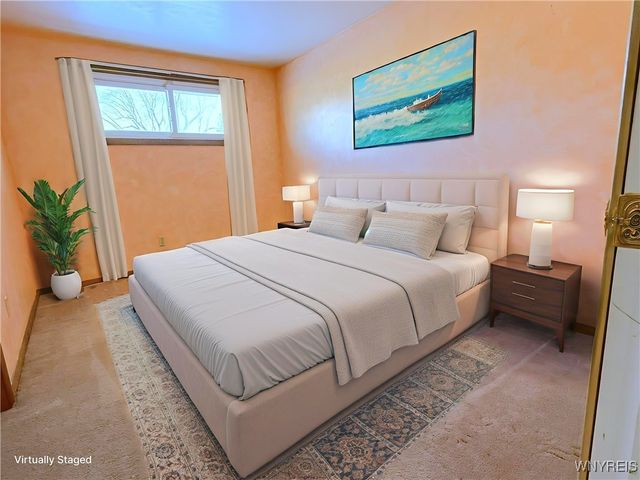 156 Leocrest Court, West Seneca, NY 14224