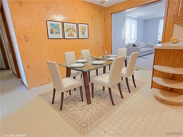 156 Leocrest Court, West Seneca, NY 14224