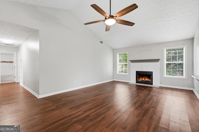 1105 Poplar Lane, Loganville, GA 30052