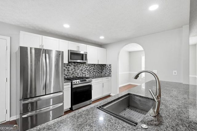 1105 Poplar Lane, Loganville, GA 30052
