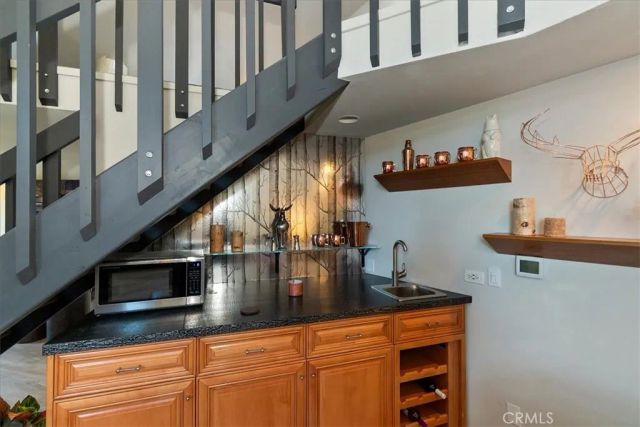 28131 Zermatt, Lake Arrowhead, CA 92352