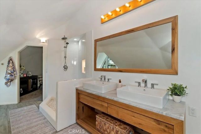 28131 Zermatt, Lake Arrowhead, CA 92352