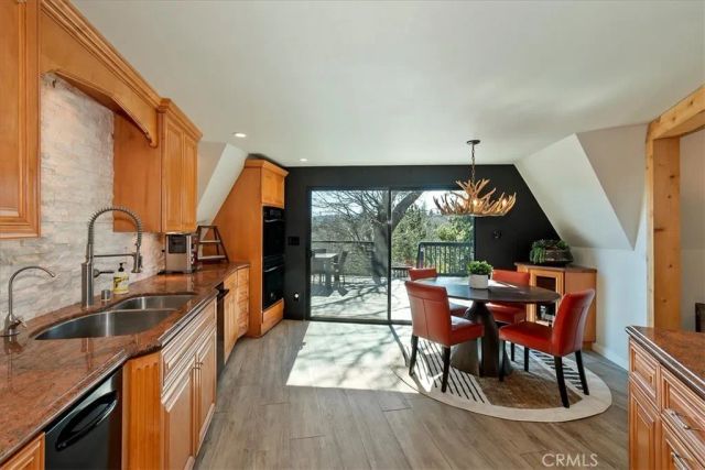 28131 Zermatt, Lake Arrowhead, CA 92352