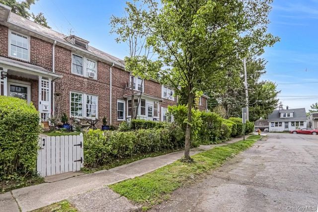 6 Bush Avenue, Newburgh, NY 12550