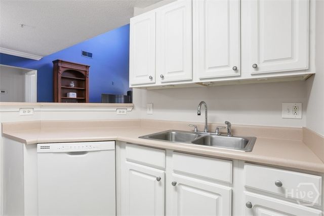 1304 Walden Park Drive, Savannah, GA 31410