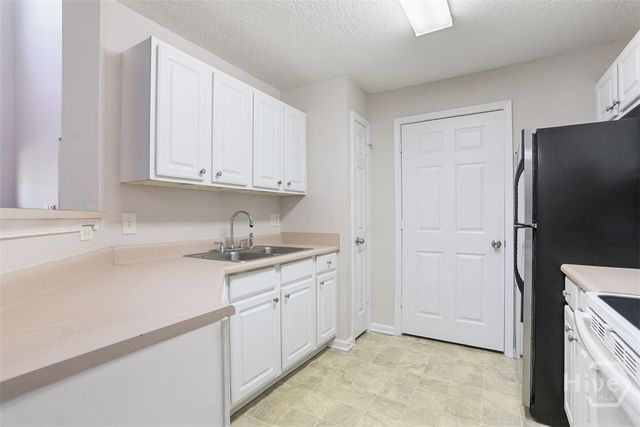 1304 Walden Park Drive, Savannah, GA 31410