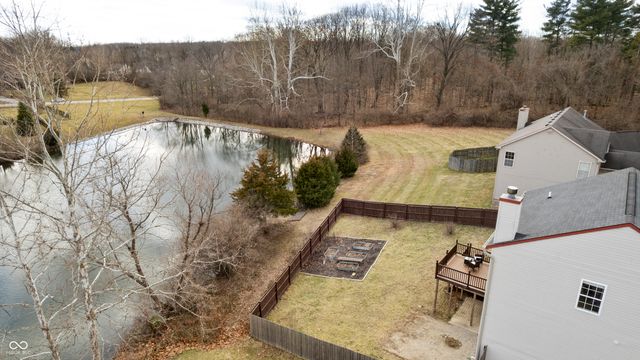 6611 Fountain Cove Court, Indianapolis, IN 46236