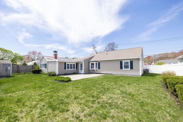 241 Walnut St, Braintree, MA 02184