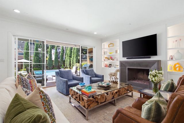2729 Stanford Avenue, University Park, TX 75225
