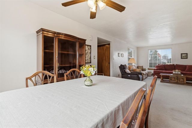 2001 Cypress Dr, White Oak, PA 15131