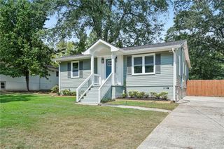 1005 Pinedale SE Drive, Smyrna, GA 30080